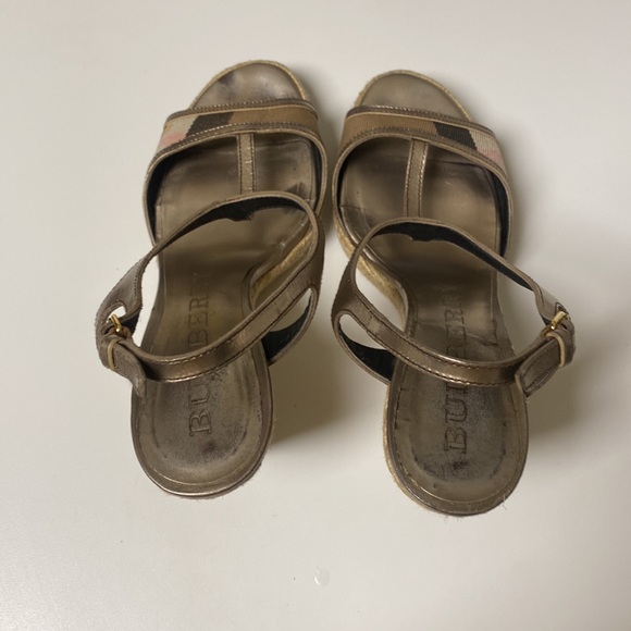 Burberry House Check Pattern Canvas Espadrille Wedge Heels - Picture 10 of 16